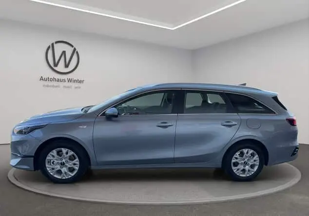 Angebotsdetails Kia Ceed Sportswagon Vision Silber ((CSS) LUNARSILBER MET.)