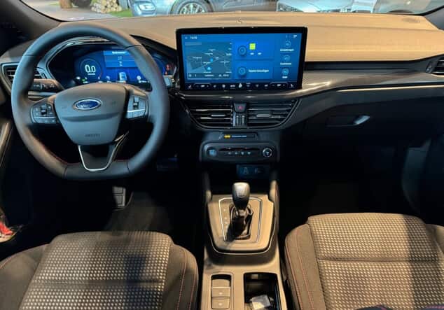 Angebotsdetails Ford Focus ST-Line X Grau