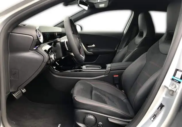 Angebotsdetails Mercedes-Benz A-Klasse 180 ++sofort verfügbar++ Metalliclack hightechsilber