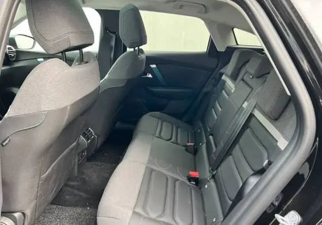 Angebotsdetails Citroen eC4 136 Shine Perla-Nera-Schwarz