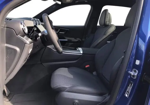 Angebotsdetails Mercedes-Benz GLC 220 d 4MATIC Blau-lack spektralblau