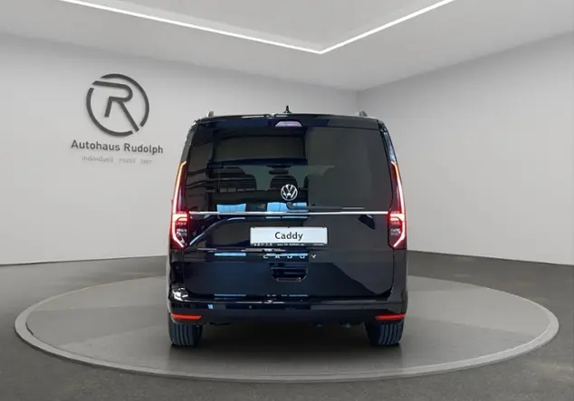 Angebotsdetails Volkswagen Caddy 2.0 TDI Style KR / Schwarz (Deep Black Perleffekt)