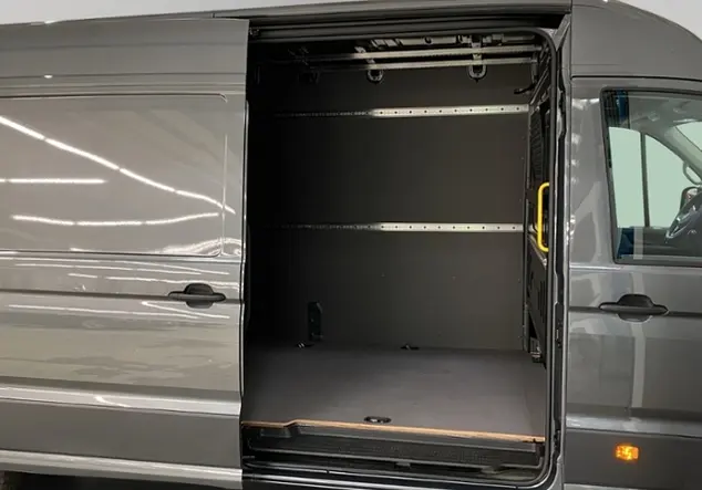 Angebotsdetails Volkswagen Crafter 35 Kasten 2.0 TDI LR KLIMA Grau (Indiumgrau Metallic)