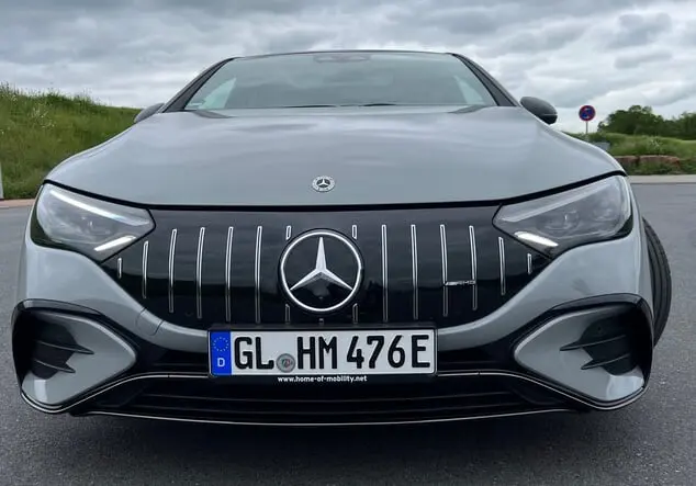 Angebotsdetails Mercedes-Benz EQE 43 4MATIC Alpingrau
