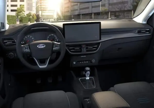 Angebotsdetails Ford Focus Turnier Active 7-Gang-Automatik, Winter-Paket verschiedene Farben verfügbar ( nicht wählbar)