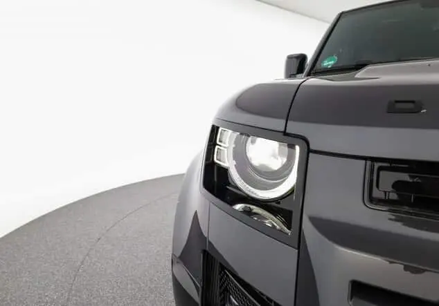Angebotsdetails Land Rover Defender Defender 110 V8 P525 Schwarz