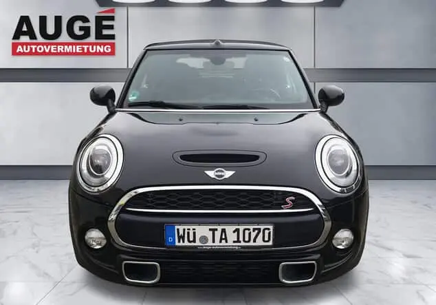 Angebotsdetails Mini Cooper Cooper S Cabrio, 191 PS, Handschaltung schwarz