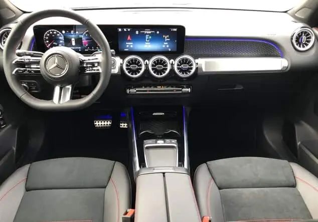Angebotsdetails Mercedes-Benz GLB 220 d 4MATIC ++sofort verfügbar++ Graulack mountaingrau