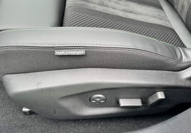 Angebotsdetails Peugeot 308 e 308 GT Vertigo Blau Metallic