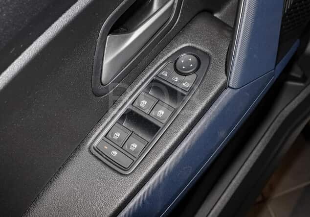Angebotsdetails Dacia Duster Journey TCe 130 inkl. SonderzubehÃ¶r Zeder-GrÃ¼n (GrÃ¼n)