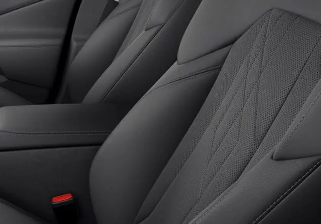 Angebotsdetails BMW X3 xDrive30e AT Dune Grey Metallic