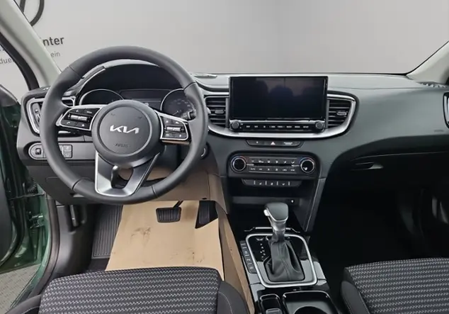 Angebotsdetails Kia Ceed Sportswagon Spirit Grï¿½n ((EXG) EXPERIENCE GREEN M)