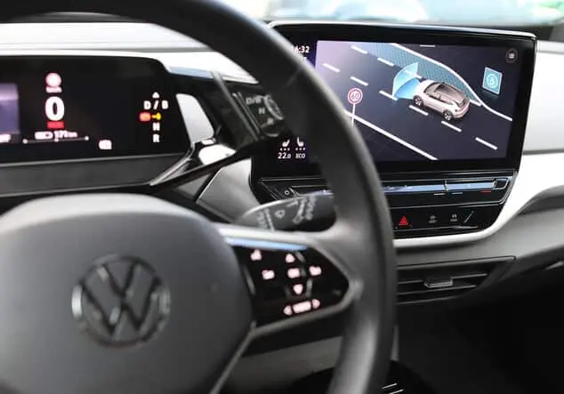 Angebotsdetails Volkswagen ID.4 Basis Pure Blue Dusk Metallic