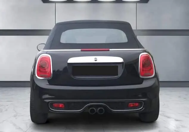 Angebotsdetails Mini Cooper Cooper S Cabrio, 191 PS, Handschaltung schwarz