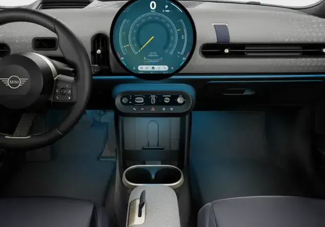 Angebotsdetails MINI 5-Türer Cooper C Favoured Trim Steptronic Midnight Black Metallic