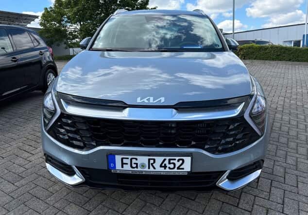 Angebotsdetails Kia Sportage 1.6 T-GDI Hybrid Spirit Auto 4WD DRIVE Silber (Lunarsilber Metallic)