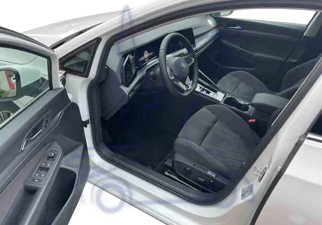 Angebotsdetails Volkswagen Golf Style Weiß
