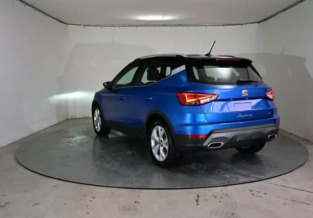 Angebotsdetails Seat Arona Seat Arona FR 1.5 TSI 110 kW (150 PS) 7-Gang-DSG Saphire Blau Metallic