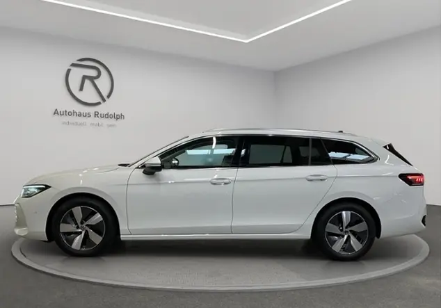 Angebotsdetails Volkswagen Passat Variant B9 2.0 TDI Elegance KLIMA WeiÃ (Pure White)