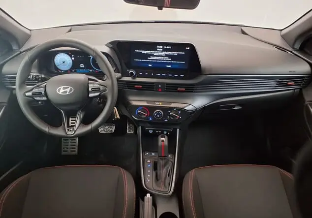 Angebotsdetails Hyundai i20 Hyundai i20 N-Line FL 1.0 T-GDI 74 kW (100 PS) 7-Gang-DSG Aurora Gray Pearl