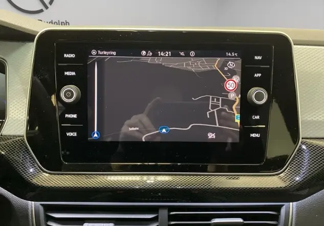 Angebotsdetails Volkswagen T-Cross 1.0 TSI Goal / Schwarz (Deep Black Perleffekt)