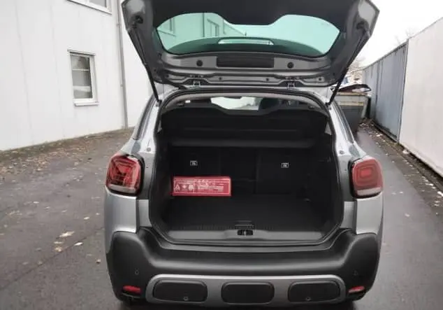 Angebotsdetails Citroen C3 Aircross PureTech 110 S&S Plus Stahl-Grau