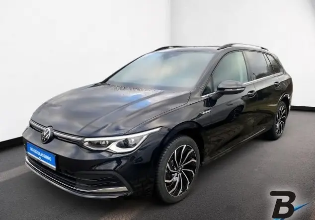 Angebotsdetails Volkswagen Golf VIII Variant 1.5 TSI Style LED.Plus+SHZ+NAV Schwarz