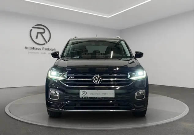 Angebotsdetails Volkswagen T-Cross 1.5 TSI Style R-Line / RFK Schwarz (Deep Black Perleffekt)