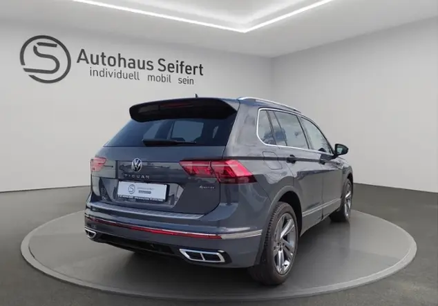 Angebotsdetails Volkswagen Tiguan R-Line 2.0 TDI 4Motion Grau (Delfingrau Metallic)