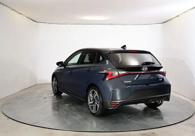 Angebotsdetails Hyundai i20 Hyundai i20 N-Line FL 1.0 T-GDI 74 kW (100 PS) 7-Gang-DSG Aurora Gray Pearl