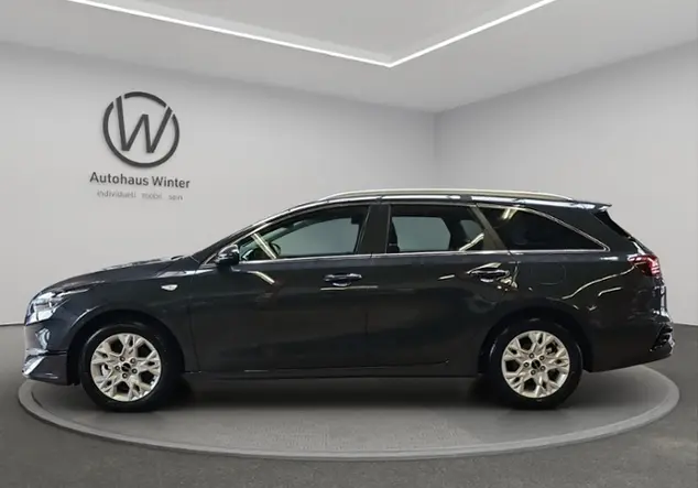 Angebotsdetails Kia Ceed Sportswagon Vision Grau ((H8G) DARK PENTA METAL M)