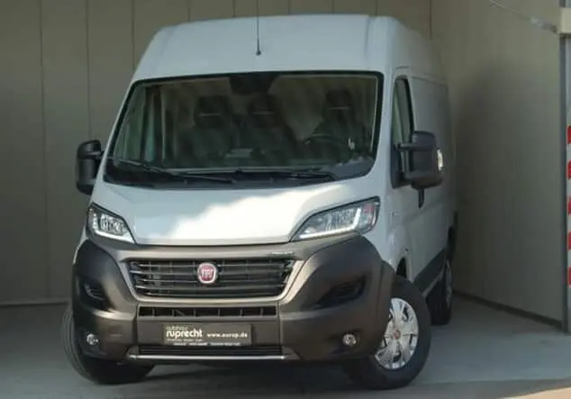 Angebotsdetails Fiat Ducato Elektro L2H2 verblecht Grau