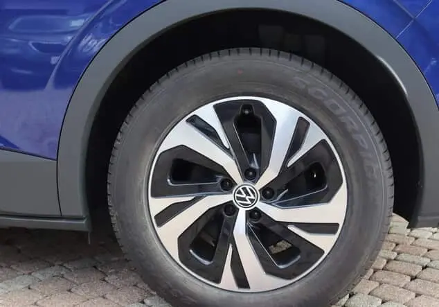 Angebotsdetails Volkswagen ID.4 Basis Pure Blue Dusk Metallic