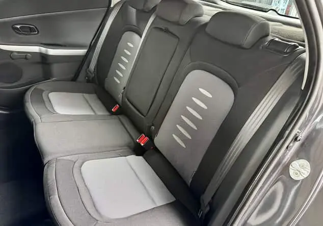 Angebotsdetails Kia Ceed Vision (E5B) WINCHESTERGRAU MET.