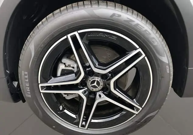 Angebotsdetails Mercedes-Benz GLB 200 ++sofort verfügbar++ Silberlack hightechsilber