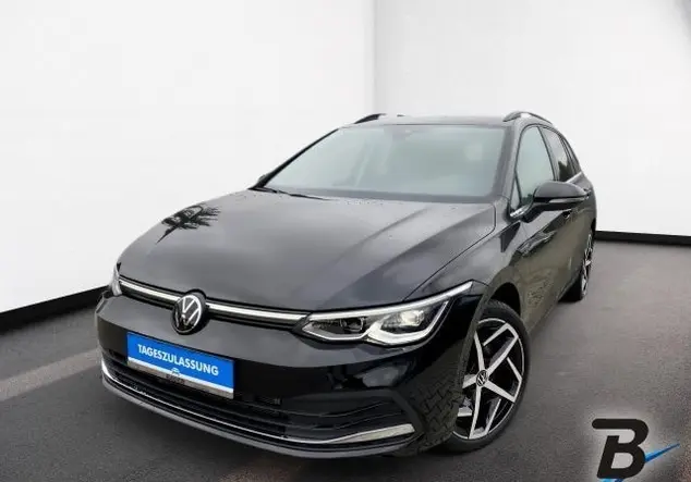 Angebotsdetails Volkswagen Golf VIII Variant 2.0 TDI Style LED-Plus+AHK Schwarz