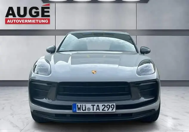 Angebotsdetails Porsche Macan Macan T, Lederpaket, Automatik, Navi, Rückfahrkamera grau