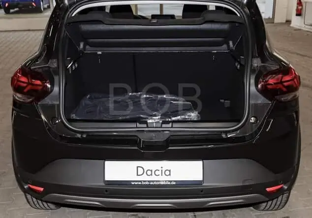 Angebotsdetails Dacia Sandero Stepway Extreme TCe 110 NAVI Perlmutt-Schwarz (Schwarz)