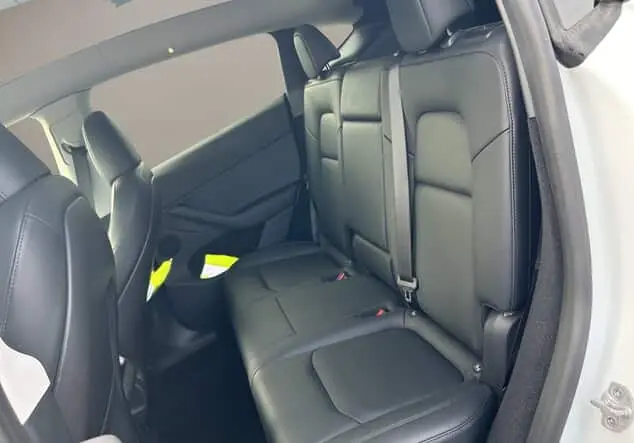 Angebotsdetails Tesla Model Y Performance weiß