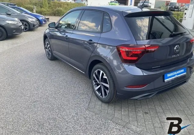 Angebotsdetails Volkswagen Polo 1.0 TSI Move IQ Light App ParkAss Cockpit Grau
