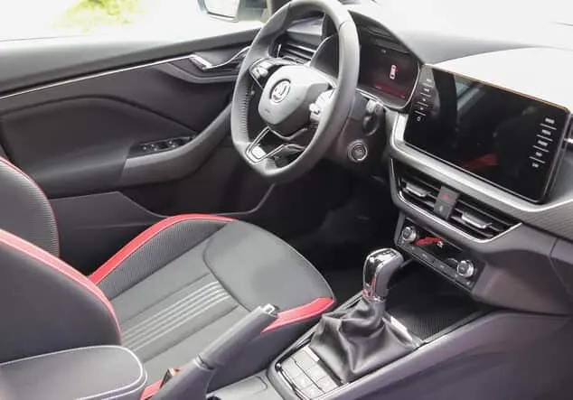 Angebotsdetails Skoda Kamiq 1.5 TSI Monte Carlo Panoramadach Candy-Weiss