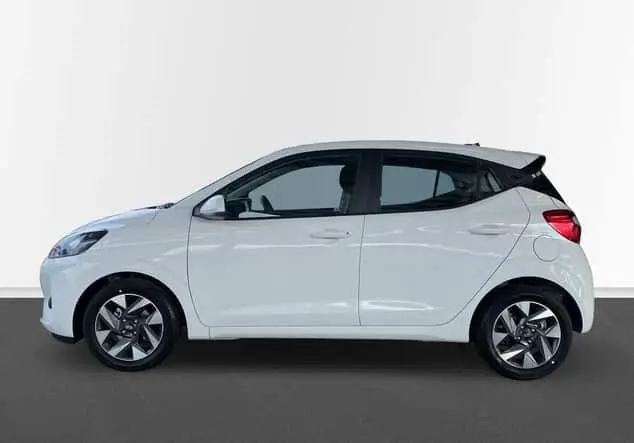 Angebotsdetails Hyundai i10 Trend (MY25) Komfortpaket Rückfahrkamera Atlas White