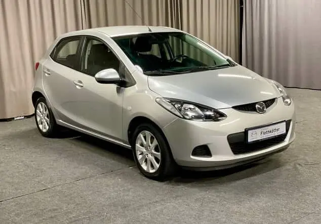 Angebotsdetails Mazda 2 75PS *GÜNSTIGER KLEINWAGEN*KLIMA silber