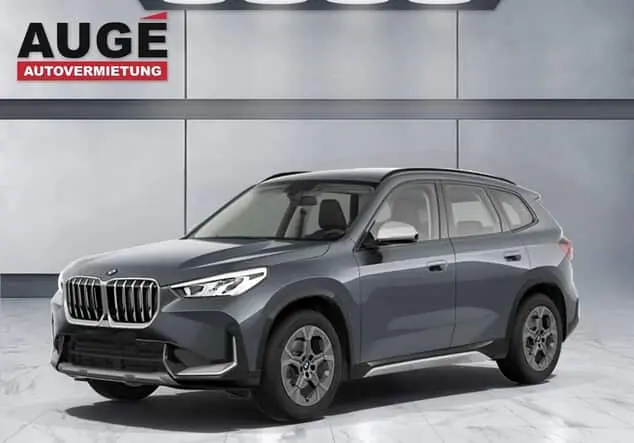 Angebotsdetails BMW X1 X1 sDrive 18i, Automatik, Navi, AHK, PDC, Ledersitze Mineralgrau metallic