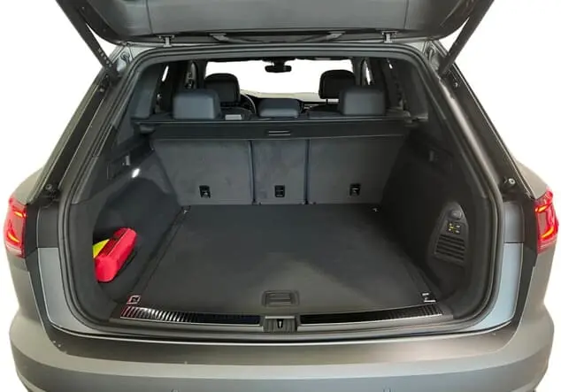 Angebotsdetails Volkswagen Touareg 3.0 V6 TDI R-Line 4Motion ++sofort verfügbar++ Mehrere Farben erhältlich