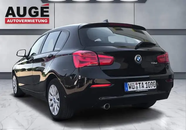 Angebotsdetails BMW 1er 118d, Schaltgetriebe, PDC, Sitzheizung Schwarz Uni
