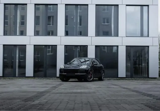 Angebotsdetails Porsche Cayenne Cayenne S, 474 PS, Anhängerkupplung, Automatik, schwarz