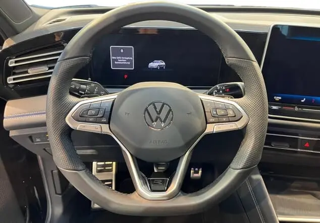 Angebotsdetails Volkswagen Tiguan 1.5 eTSI R-Line ++sofort verfügbar++ Deep black perleffekt