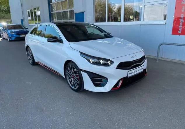 Angebotsdetails Kia ProCeed GT GD + KOMF Weiï¿½ ((HW2) DELUXE WHITE M)