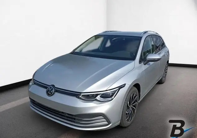 Angebotsdetails Volkswagen Golf VIII Variant 1.5 TSI Life AHK+LED-Plus+ACC+ Silber